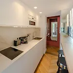 شقة Thebluestay 360 - Apt Near Eiffel Tower - Ac *