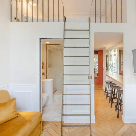 De Standing 4 - Tour Eiffel/invalides Apartment *